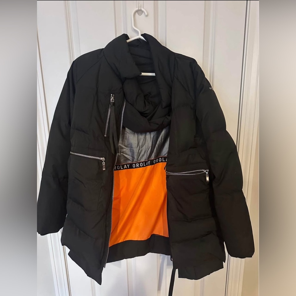 *VIRAL* OROLAY  Puffer Jacket with Orange Lining
